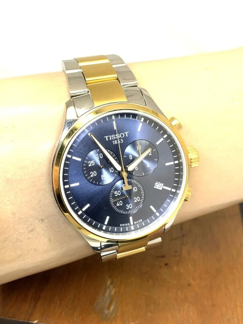 Tissot Men's Watch Chrono XL Swiss Quartz Chronograph Two Tone T1166172204100
